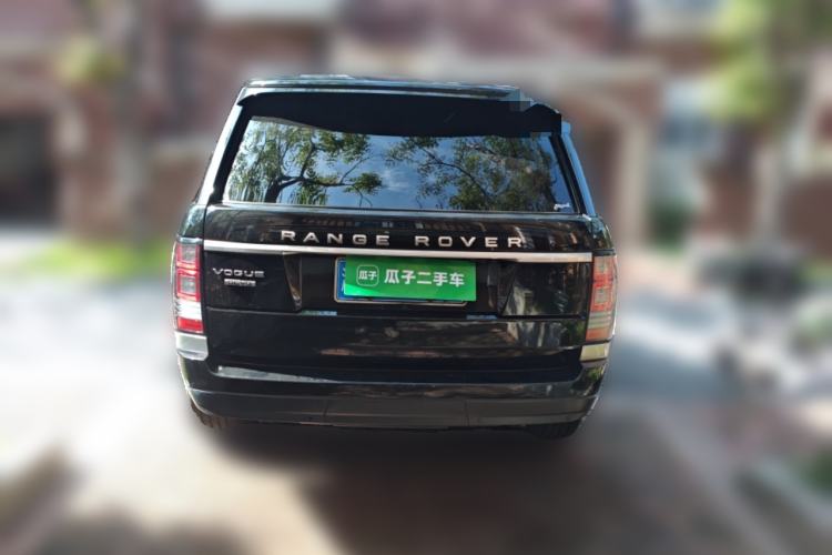 Used Land Rover Range 2016 3.0 SC V6 Vogue Extended Version Rear