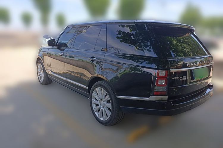 Used Land Rover Range 2016 3.0 SC V6 Vogue SE Long-Wheelbase Edition Rear Left 45 Deg