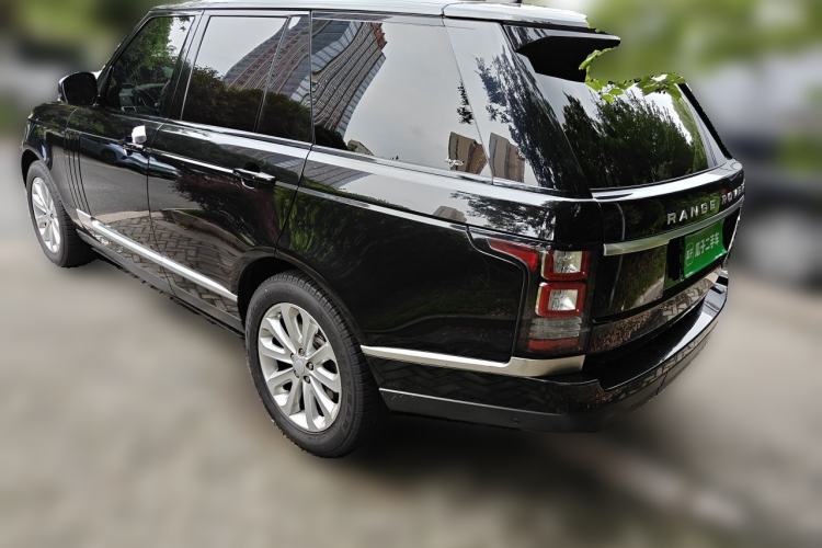 Used Land Rover Range  Rear Left 45 Deg