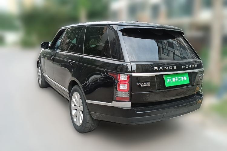 Used Land Rover Range 2016 3.0 SC V6 Vogue Extended Version Rear Left 45 Deg