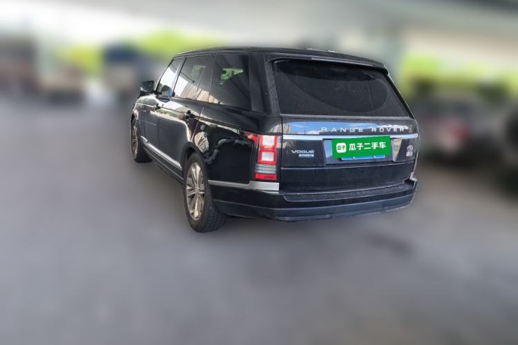 Used Land Rover Range 2016 3.0 SC V6 Vogue Extended Version Rear Left 45 Deg