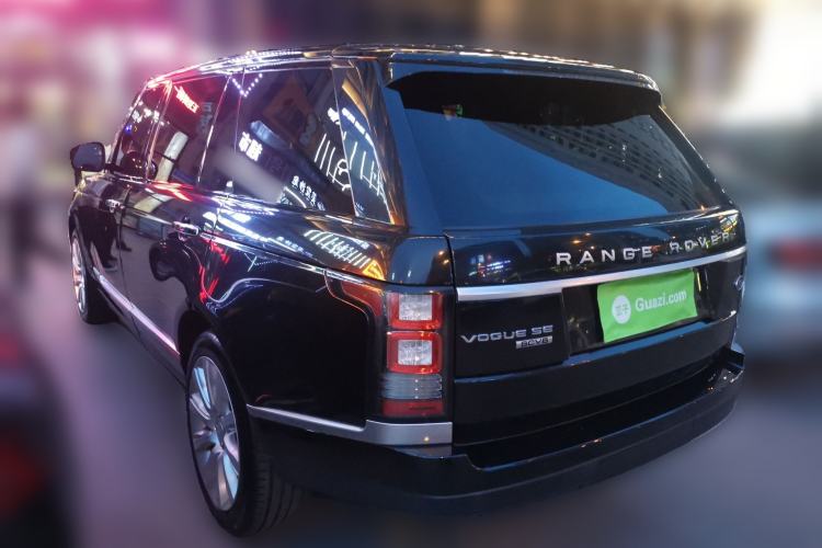 Used Land Rover Range 2016 3.0 SC V6 Vogue SE Long-Wheelbase Edition Rear Left 45 Deg