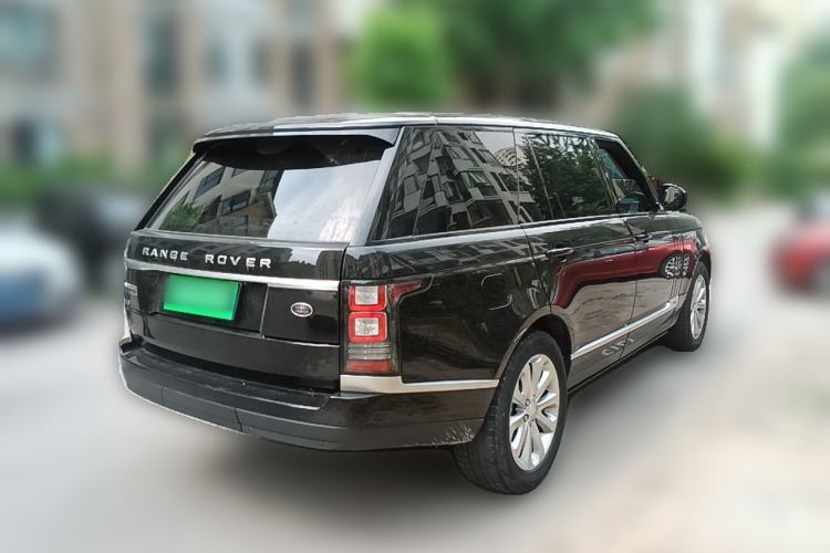 Used Land Rover Range 2016 3.0 SC V6 Vogue Extended Version Rear Right 45 Deg