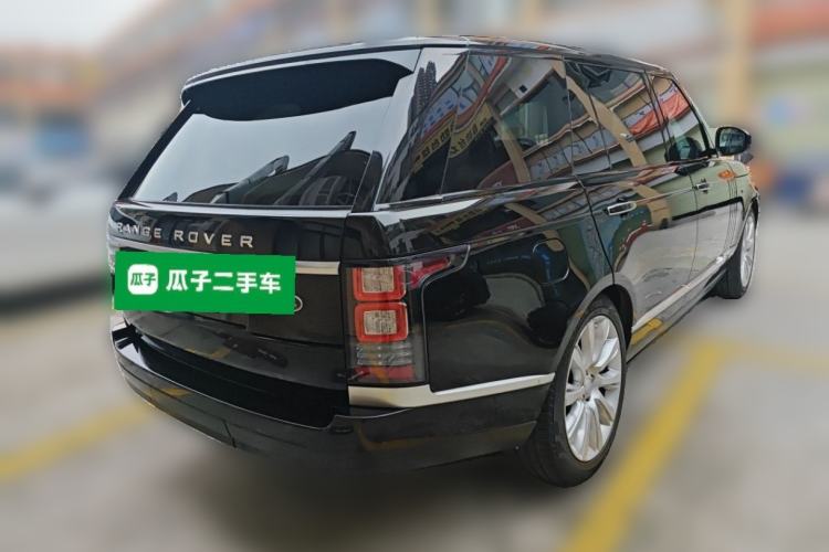 Used Land Rover Range 2016 3.0 SC V6 Vogue Extended Version Rear Right 45 Deg