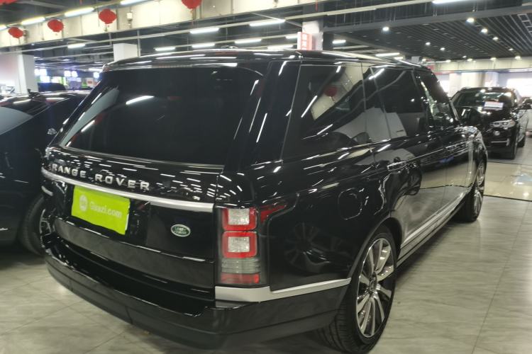 Used Land Rover Range 2016 3.0 SC V6 Vogue SE Long-Wheelbase Edition Rear Right 45 Deg