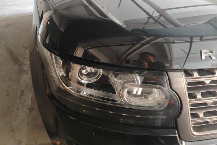 Used Land Rover Range  Right Front Headlight