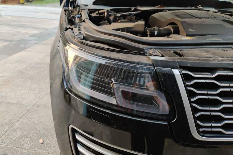 Used Land Rover Range 2016 3.0 SC V6 Vogue Right Front Headlight