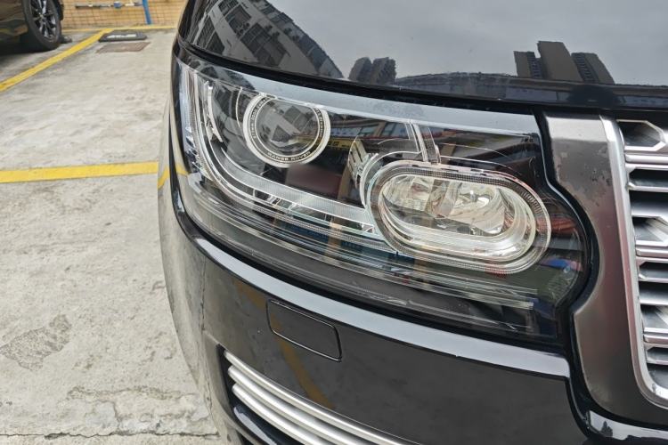Used Land Rover Range 2016 3.0 SC V6 Vogue Extended Version Right Front Headlight