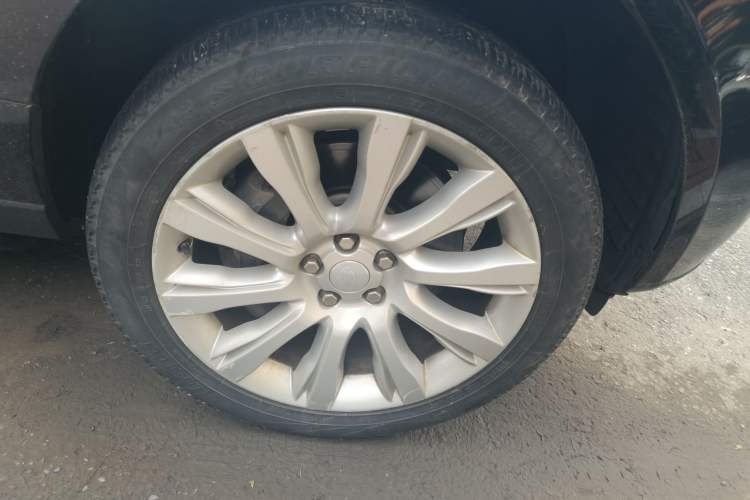 Used Land Rover Range 2016 3.0 SC V6 Vogue SE Long-Wheelbase Edition Right Front Wheel Hub