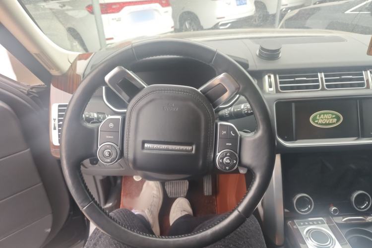 Used Land Rover Range 2016 3.0 SC V6 Vogue SE Long-Wheelbase Edition Steering Wheel