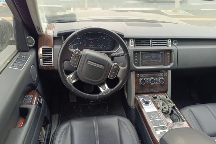 Used Land Rover Range 2016 3.0 SC V6 Vogue Extended Version Steering Wheel