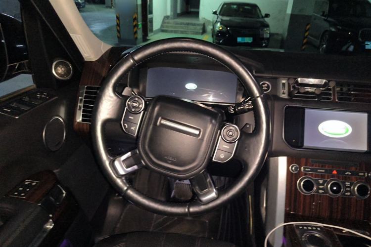 Used Land Rover Range 2016 3.0 SC V6 Vogue SE Long-Wheelbase Edition Steering Wheel