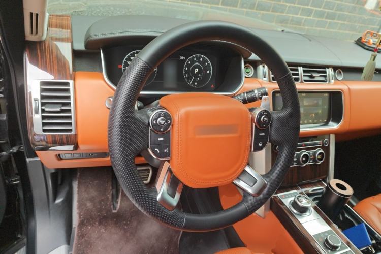 Used Land Rover Range 2016 3.0 SC V6 Vogue Steering Wheel