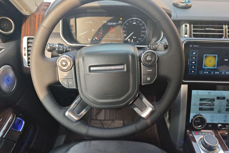 Used Land Rover Range 2016 3.0 SC V6 Vogue Steering Wheel