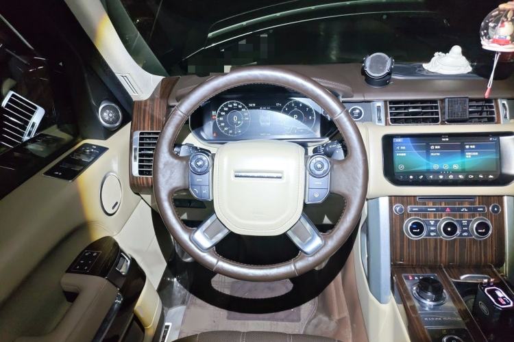 Used Land Rover Range 2016 3.0 SC V6 Vogue SE Long-Wheelbase Edition Steering Wheel