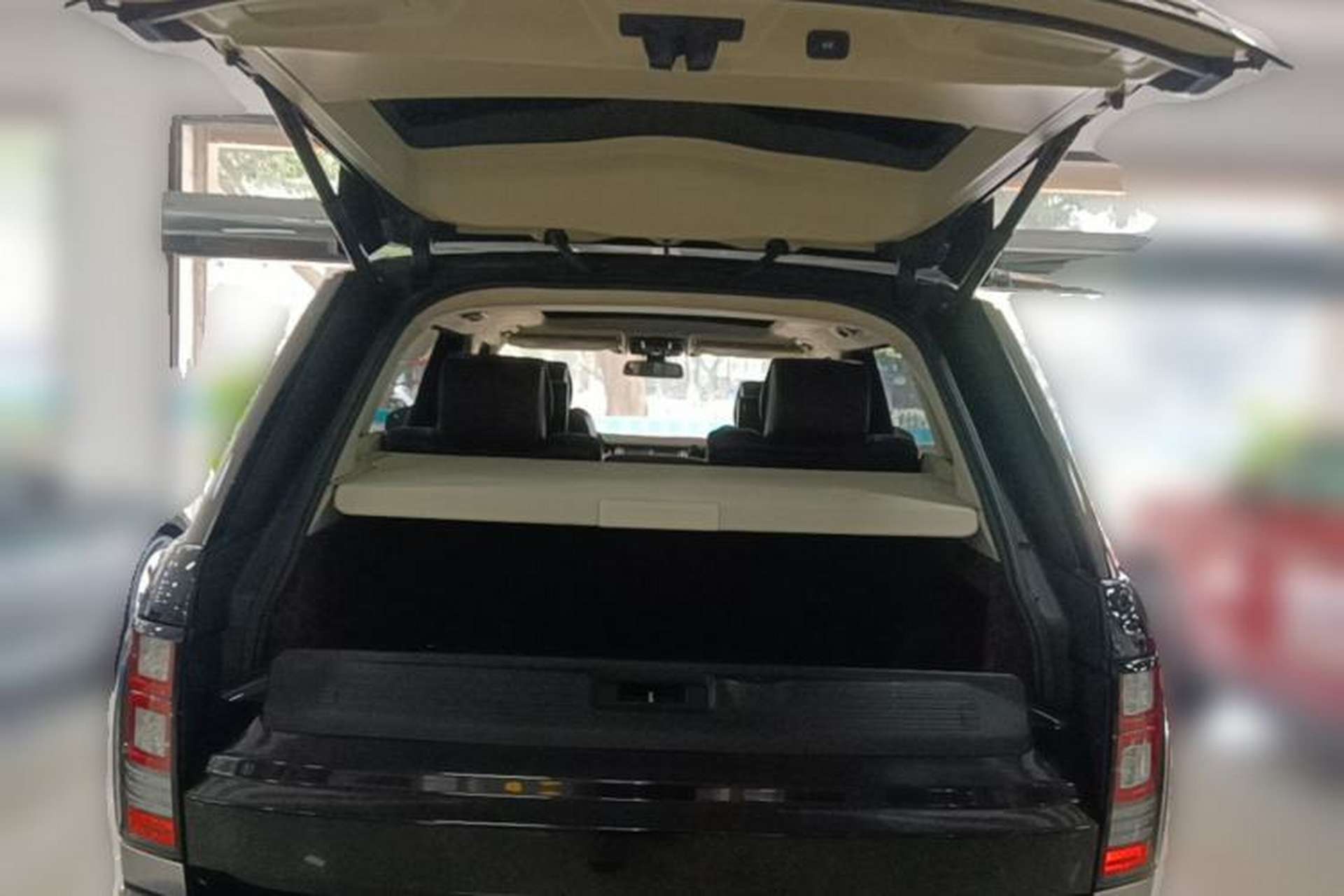 Used Land Rover Range  Trunk