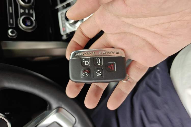 Used Land Rover Range  Vehicle Key