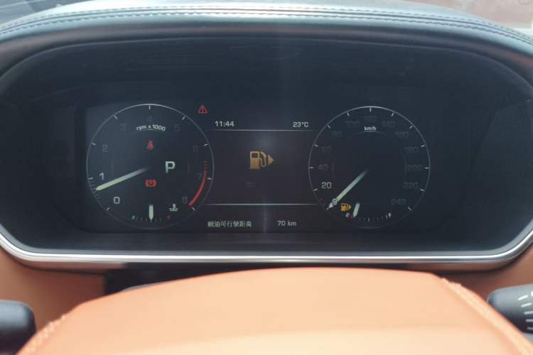 Used Land Rover Range 2016 3.0 SC V6 Vogue SE Prestige Extended-Wheelbase Model Instrument Cluster