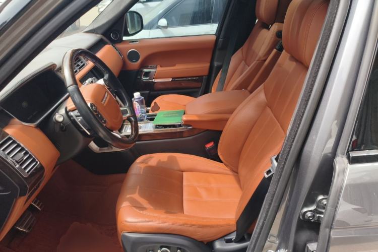 Used Land Rover Range 2016 3.0 SC V6 Vogue SE Prestige Extended-Wheelbase Model Left Front Seat