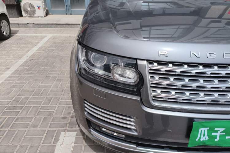 Used Land Rover Range 2016 3.0 SC V6 Vogue SE Prestige Extended-Wheelbase Model Right Front Headlight