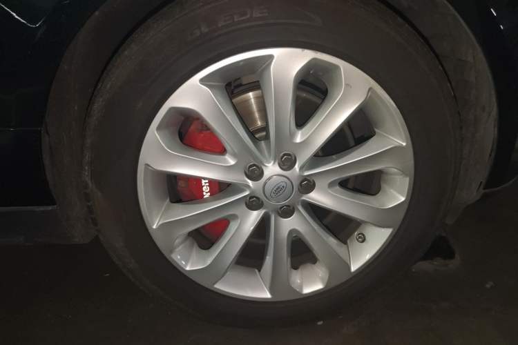 Used Land Rover Range 2016 3.0 SC V6 Vogue Right Front Wheel Hub