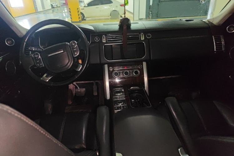 Used Land Rover Range  Center Console