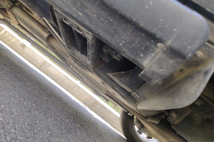 Used Land Rover Range  Chassis Rear Left