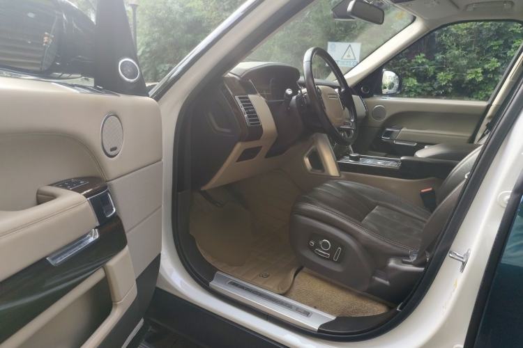 Used Land Rover Range 2016 3.0 SC V6 Vogue SE Long-Wheelbase Edition Driver Seat