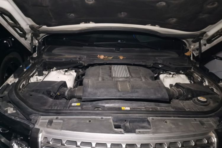 Used Land Rover Range 2016 3.0 SC V6 Vogue Engine Bay