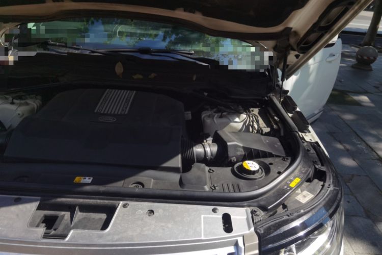 Used Land Rover Range 2016 3.0 SC V6 Vogue Engine Bay Left