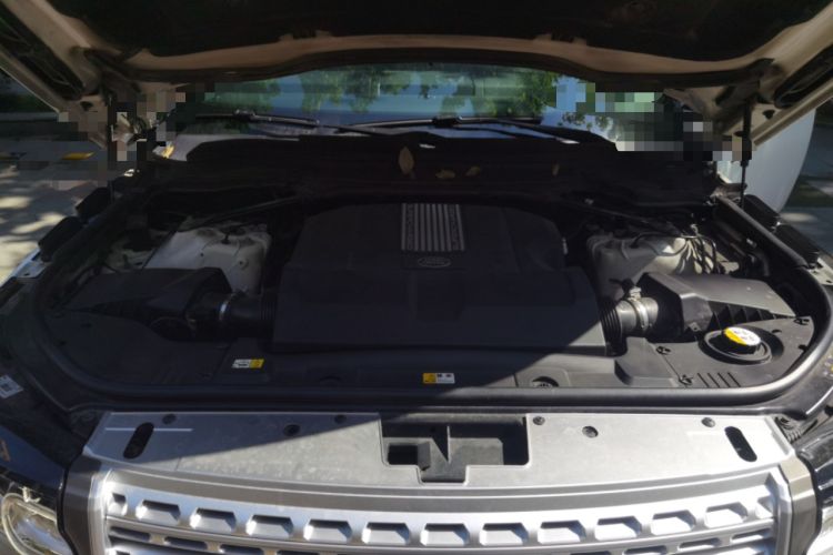 Used Land Rover Range 2016 3.0 SC V6 Vogue Engine Bay