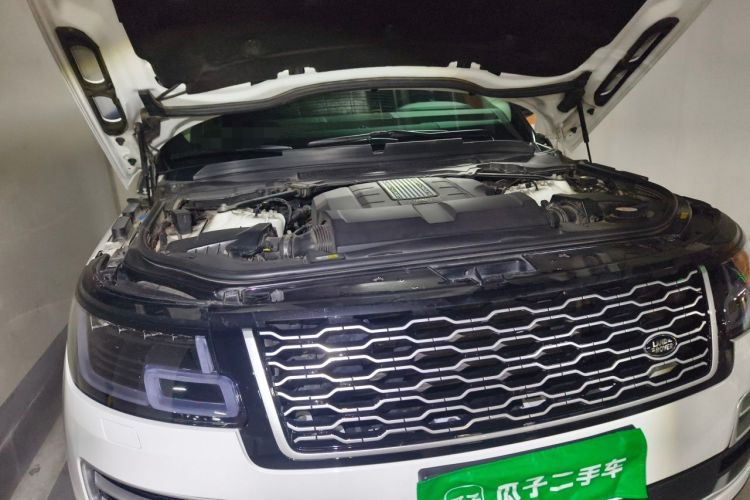 Used Land Rover Range 2016 3.0 SC V6 Vogue Extended Version Engine Bay Right