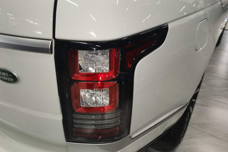 Used Land Rover Range 2016 3.0 SC V6 Vogue Exterior 3