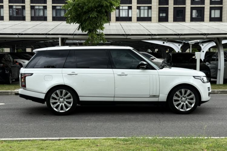 Used Land Rover Range 2016 3.0 SC V6 Vogue SE Long-Wheelbase Edition Exterior 3