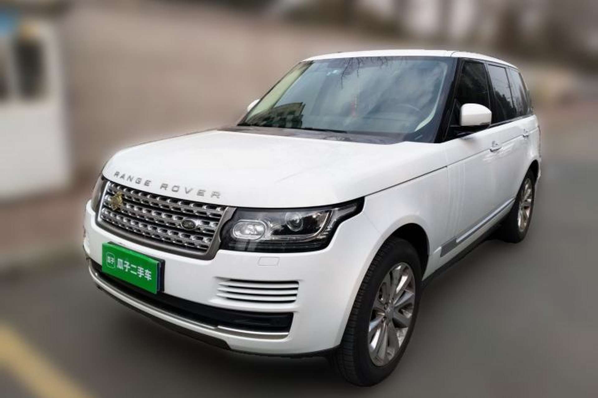 Used Land Rover Range 2016 3.0 SC V6 Vogue Front Left 45 Deg