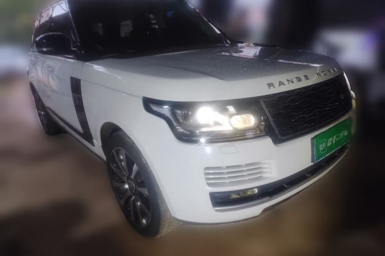 Used Land Rover Range  Front Right 45 Deg