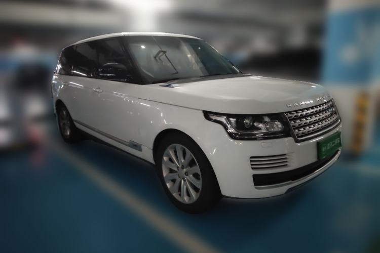 Used Land Rover Range 2016 3.0 SC V6 Vogue Extended Version Front Right 45 Deg