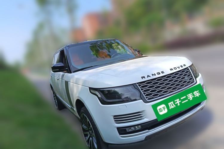 Used Land Rover Range 2016 3.0 SC V6 Vogue SE Long-Wheelbase Edition Front Right 45 Deg