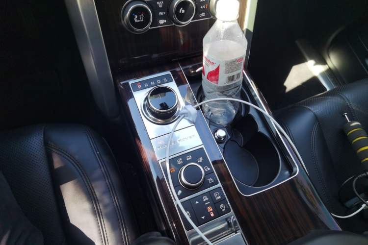 Used Land Rover Range 2016 3.0 SC V6 Vogue Gear Lever