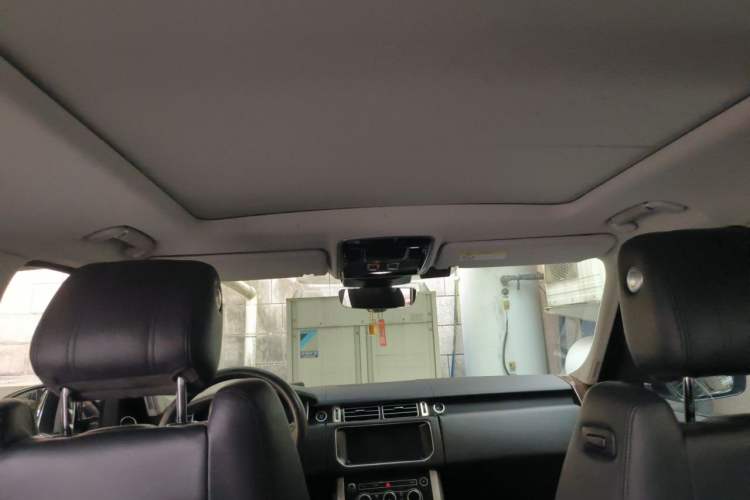 Used Land Rover Range 2016 3.0 SC V6 Vogue Extended Version Headliner