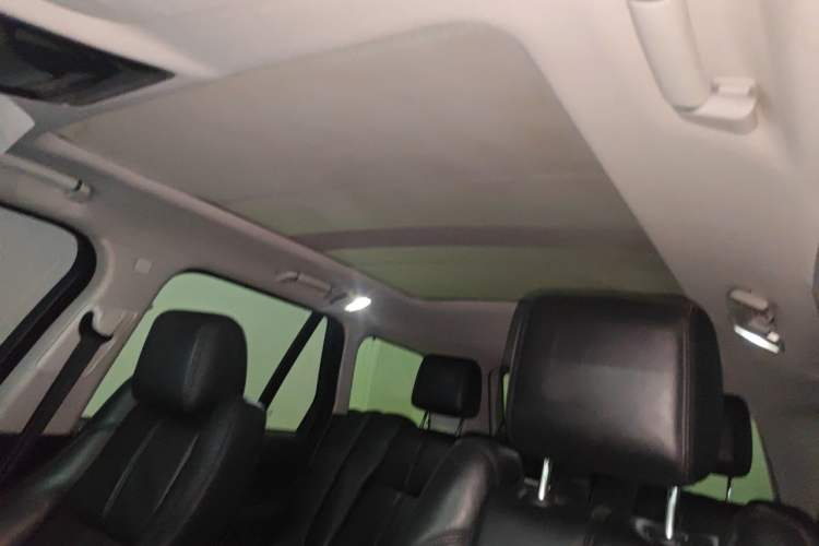 Used Land Rover Range  Headliner