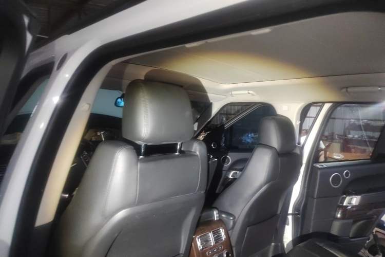 Used Land Rover Range  Headliner