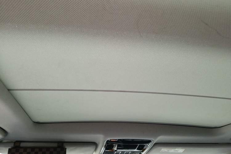 Used Land Rover Range  Headliner