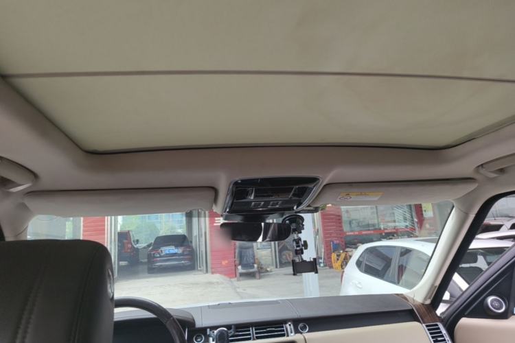 Used Land Rover Range 2016 3.0 SC V6 Vogue Extended Version Headliner