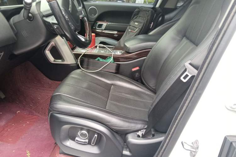 Used Land Rover Range  Left Front Seat