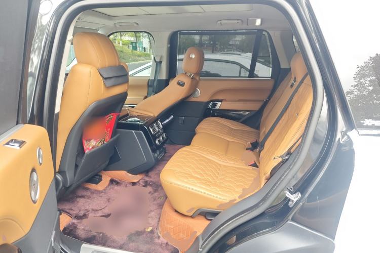 Used Land Rover Range 2016 3.0 SC V6 Vogue Extended Version Left Rear Seat