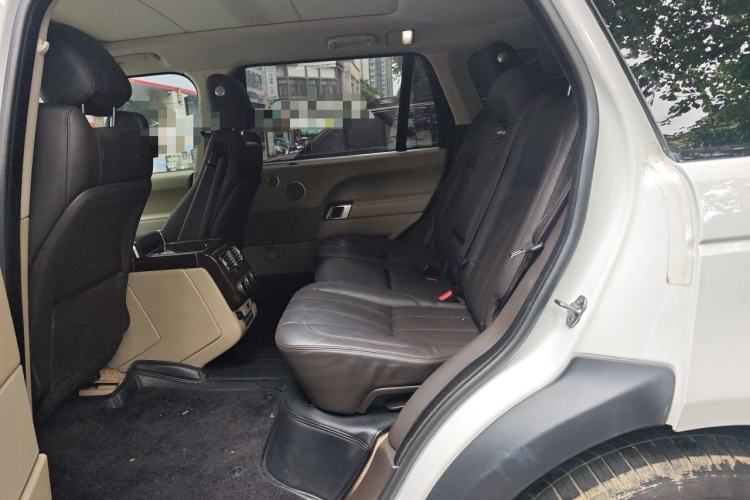 Used Land Rover Range 2016 3.0 SC V6 Vogue Extended Version Left Rear Seat