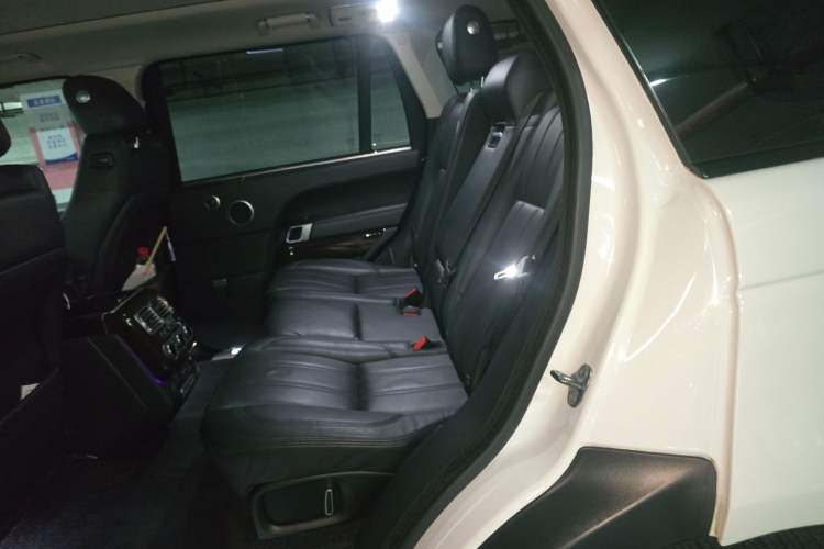 Used Land Rover Range  Left Rear Seat