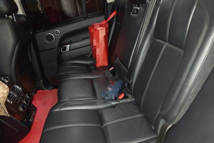 Used Land Rover Range 2016 3.0 SC V6 Vogue Left Rear Seat