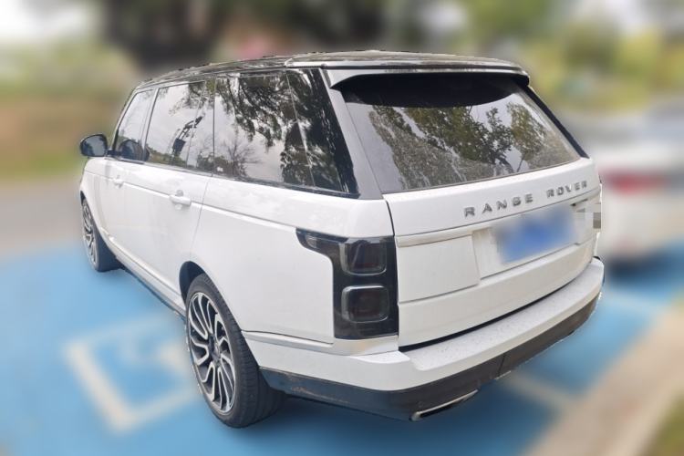 Used Land Rover Range 2016 3.0 SC V6 Vogue Extended Version Rear Left 45 Deg